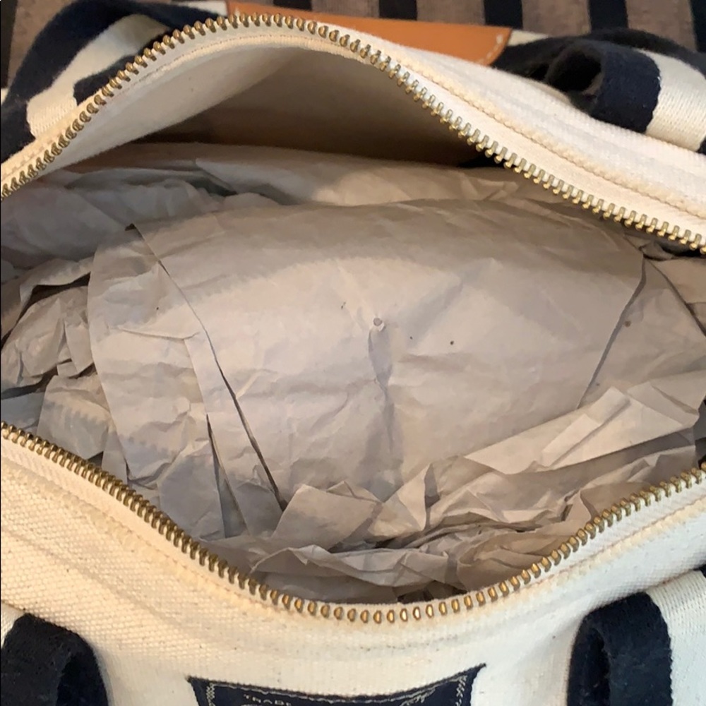 Purse - Picture 5 of 6